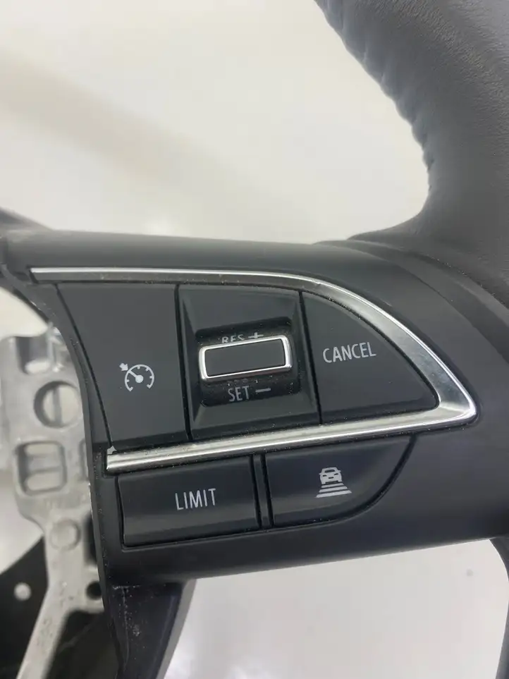Suzuki Swift III (2017 - ) 75L015 Руль — фото 3