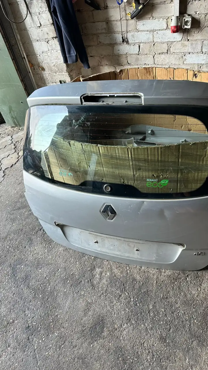 Renault Scenic III - Grand scenic III (2009 - 2016) Крышка багажника — фото 4