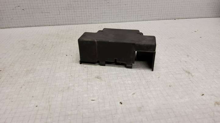 Opel Zafira (2008 - 2014)  13129783 Крышка ящика предохранителей