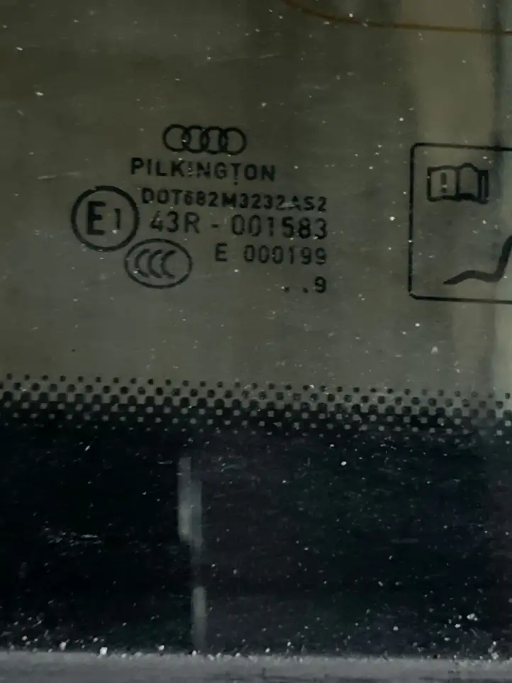 Audi A4 S4 B8 8K (2007 - 2011) Заднее боковое стекло — фото 2