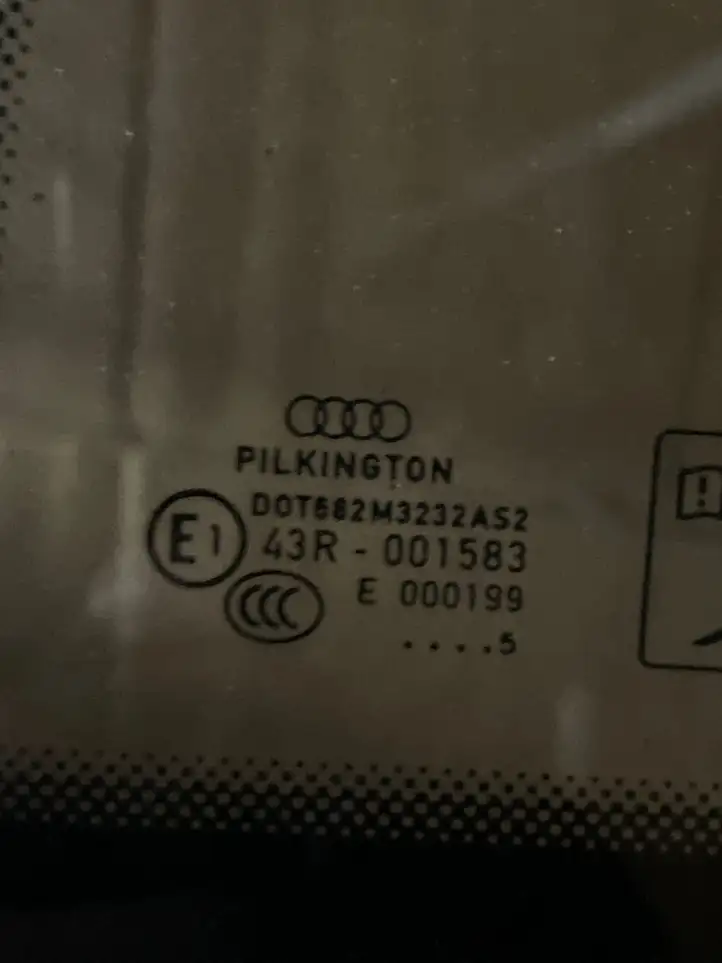 Audi A3/S3 8P (2004 - 2008) Заднее боковое стекло — фото 2