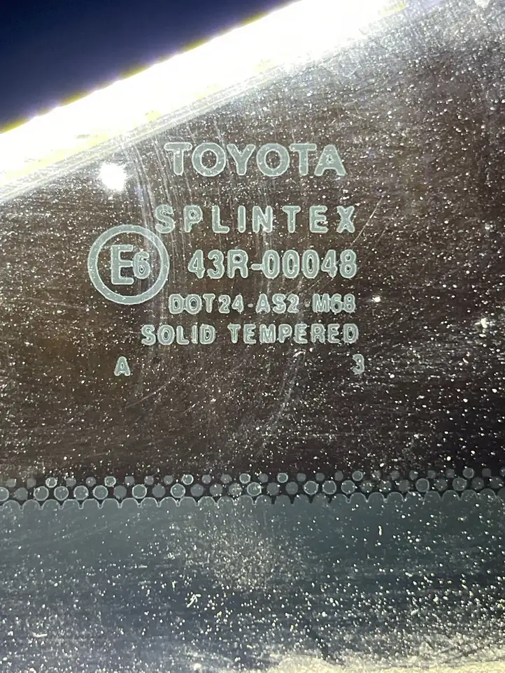 Toyota Avensis T250 (2003 - 2006) Заднее боковое стекло — фото 2