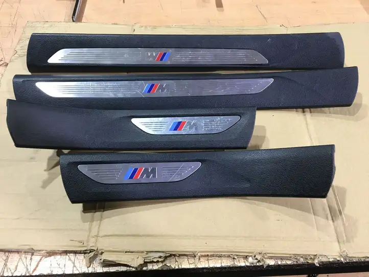 BMW X6 F16 (2014 - 2017) 7382255 Внутренняя обшивка порога (комплект) — фото 1