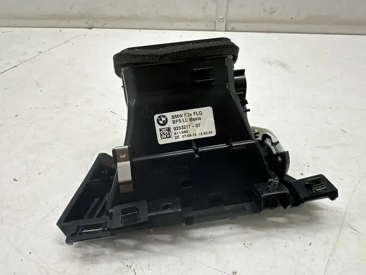 BMW 3 F30 F35 F31 (2012 - 2018) 9253217 Боковой воздушный дефлектор — фото 3