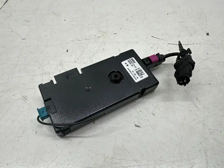BMW 3 F30 F35 F31 (2012 - 2018) 9231174 Включатель антенны — фото 1