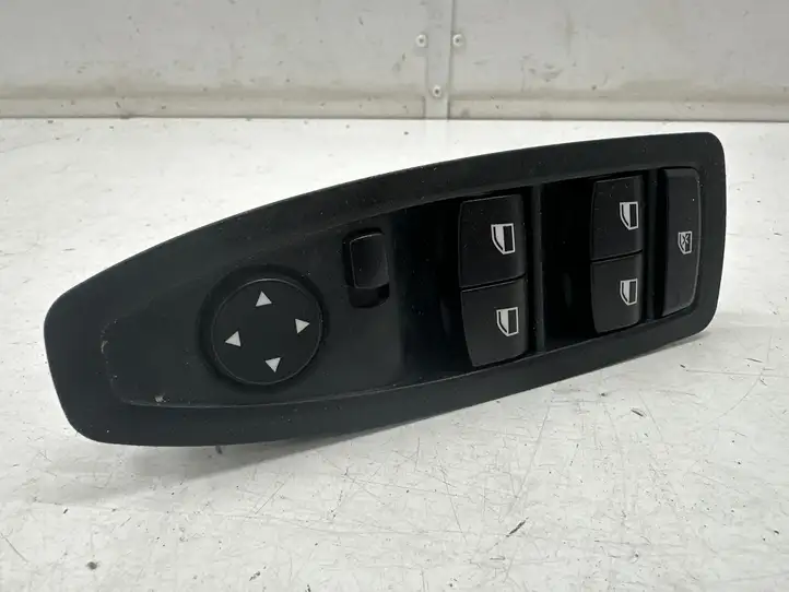 BMW 3 F30 F35 F31 (2012 - 2018) 9208109 Блок кнопок стеклоподъемников — фото 1