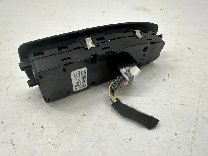 BMW 3 F30 F35 F31 (2012 - 2018) 9208109 Блок кнопок стеклоподъемников — фото 2