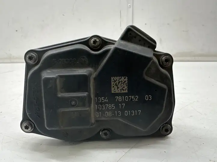 BMW 3 F30 F35 F31 (2012 - 2018) 7810752 Запорный клапан двигателя — фото 2