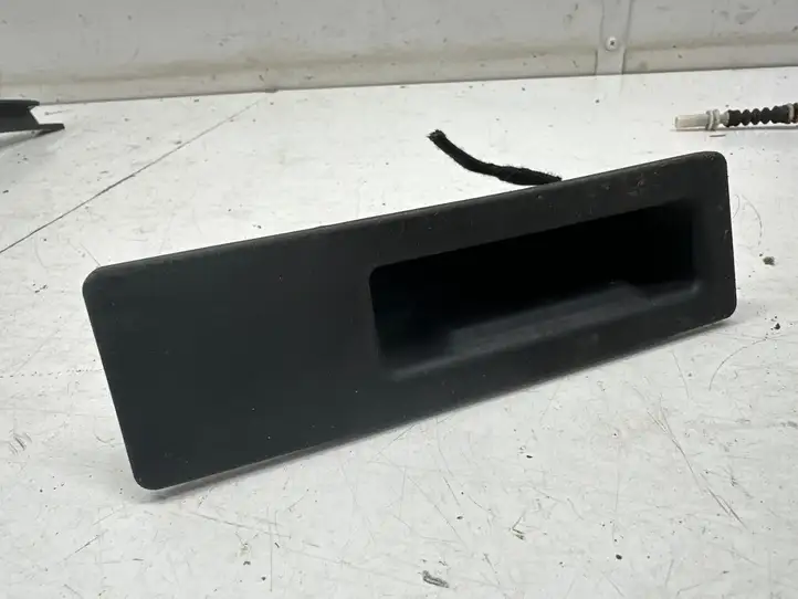 BMW 3 F30 F35 F31 (2012 - 2018) 7463161 Ручка крышки багажника — фото 1