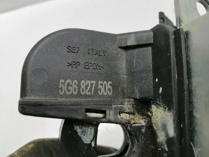 Volkswagen Golf VII (2013 - 2019) 5G6827505 Замок крышки багажника — фото 4