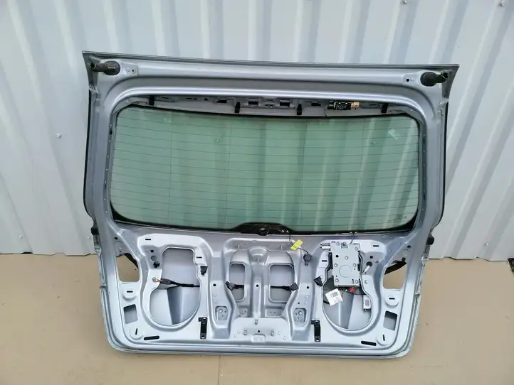 Audi A3/S3 8P (2008 - 2013) Крышка багажника — фото 9