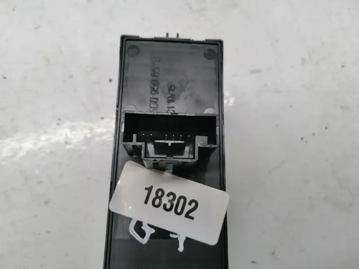 Volkswagen Golf VII (2013 - 2019) 5G0959857B Блок кнопок стеклоподъемников — фото 3