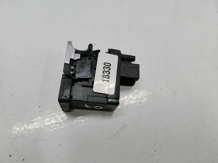 Volkswagen Golf VII (2013 - 2019) 5G0927225D Кнопка ручного тормоза — фото 3