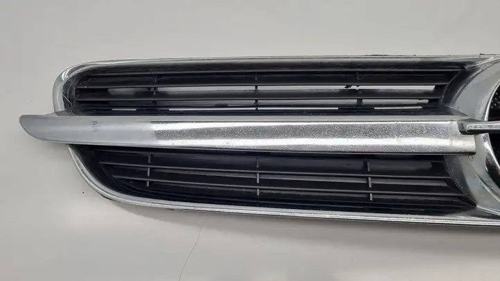 Opel Vectra C (2002 - 2005) 464192822 Передняя решетка — фото 4