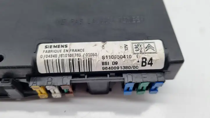 Citroen Xsara Picasso (1999 - 2012) S110950410C Модуль комфорта — фото 4