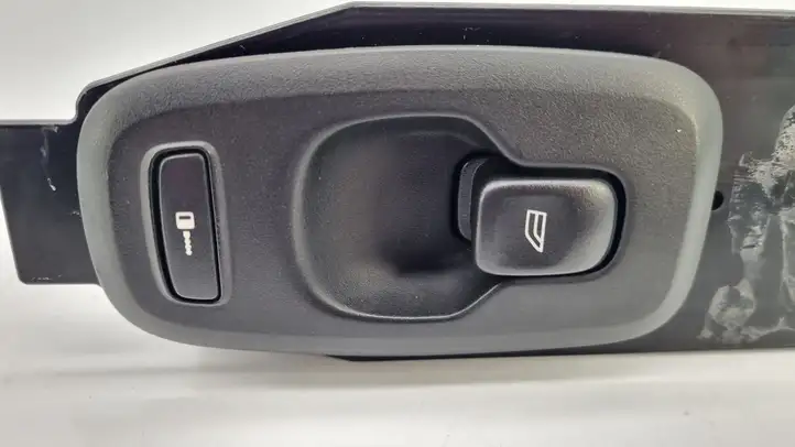 Volvo S60 (2004 - 2010) 30746075 Кнопка стеклоподъемников — фото 3