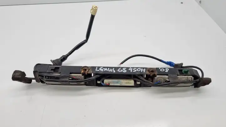 Lexus GS 300 350 430 450h (2007 - 2011) 19878206 Подсветка номера — фото 3