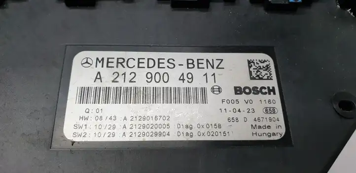Mercedes-Benz E W212 (2009 - 2016) A2129004911 Блок предохранителей — фото 7