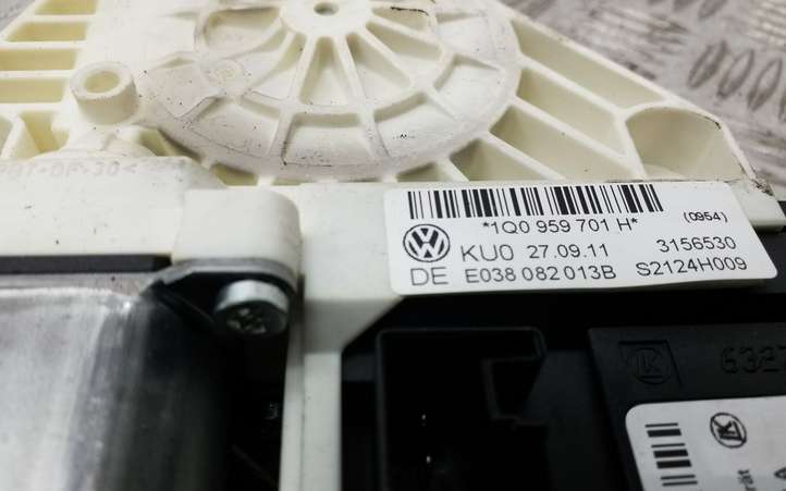 Volkswagen Scirocco (2008 - 2014)  5K0959793A электродвигатель переднего стеклоподъемника