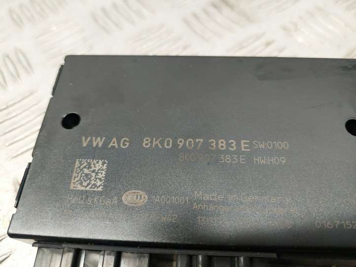 Audi Q5 (2012 - 2017)  8K0907383E Блок управления крюка для прицепа