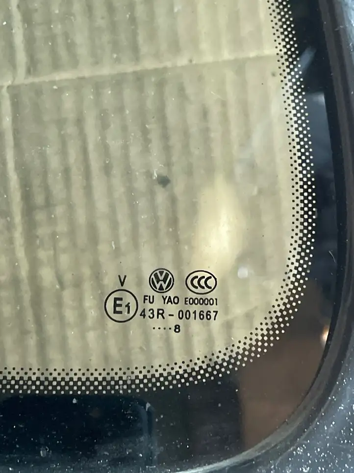 Volkswagen Touran I (2003 - 2010) Заднее боковое стекло — фото 2