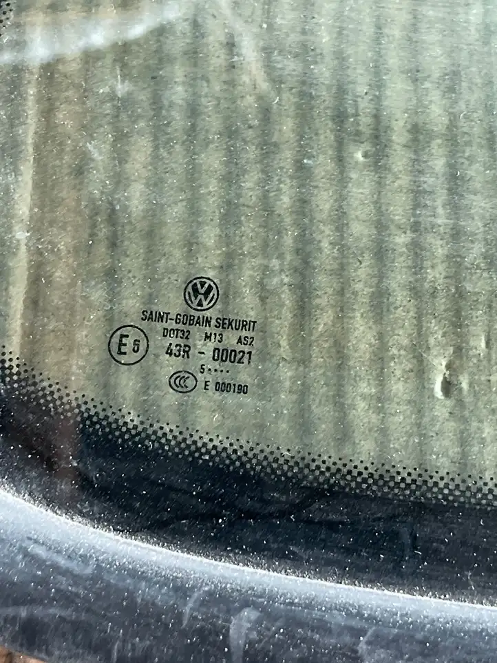 Volkswagen PASSAT B6 (2005 - 2010) Заднее боковое стекло — фото 2