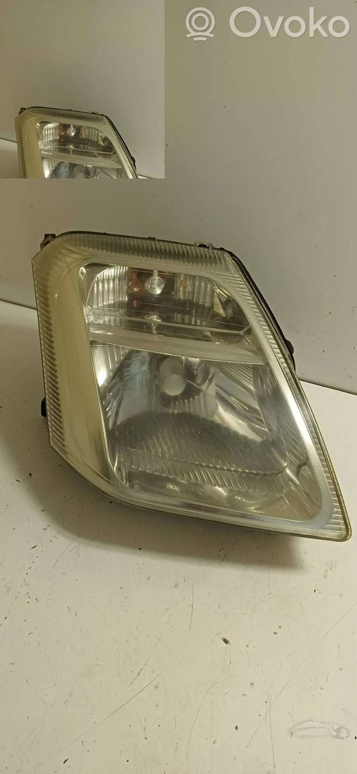 Citroen C2 (2003 - 2008)  8611229000 Декоративная решётка противотуманной фары
