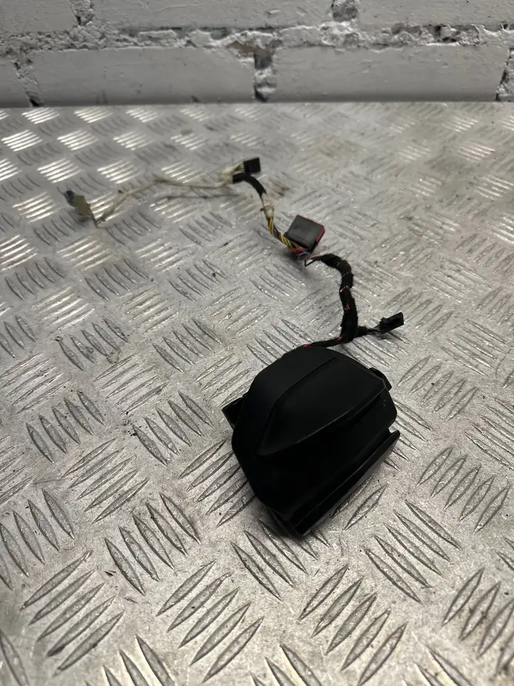 Ford Transit (2013 - 2017) BK2T9E740AB Кнопки на рулевом колесе — фото 3