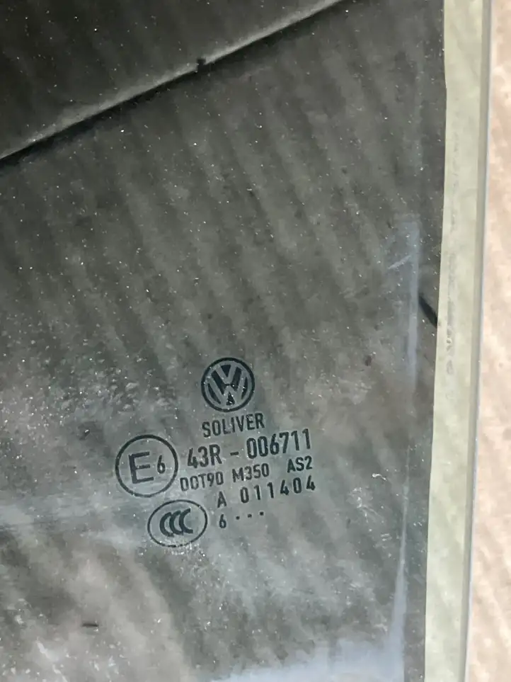 Volkswagen PASSAT B6 (2005 - 2010) Стекло задней двери — фото 2