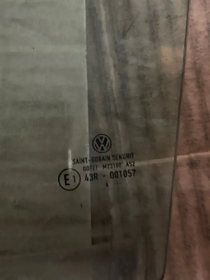 Volkswagen Golf V (2003 - 2009) Стекло задней двери — фото 2