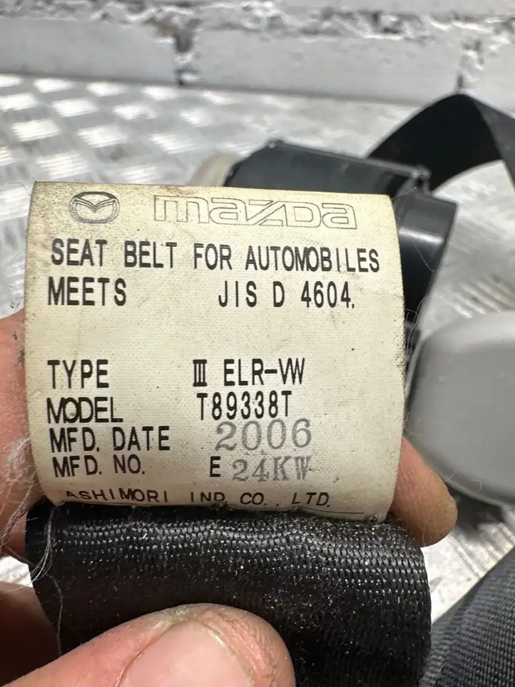 Mazda 5 (2005 - 2010) T89338T Задний ремень безопасности — фото 3