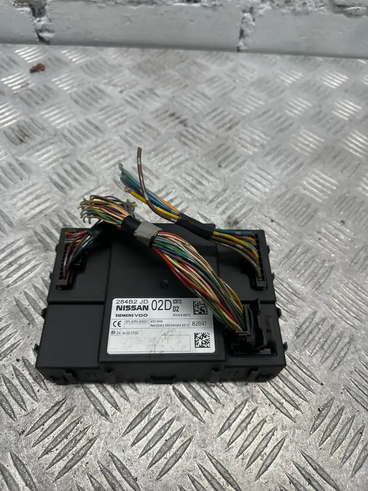Nissan Qashqai (2006 - 2010) 284B2JD02D Модуль комфорта — фото 1