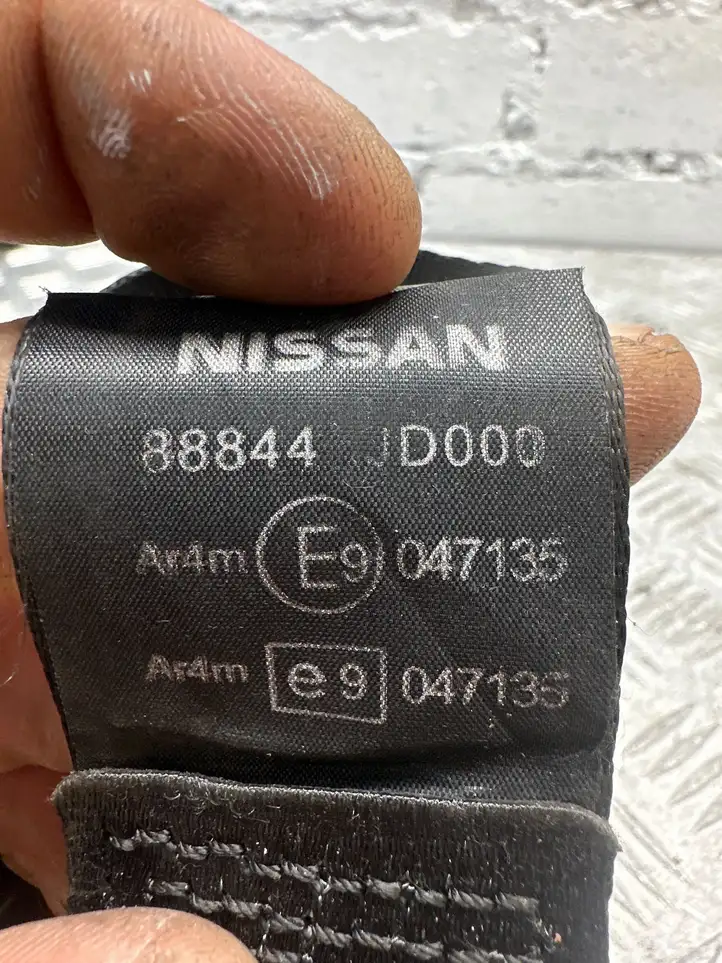 Nissan Qashqai (2006 - 2010) 88844JD000 Задний ремень безопасности — фото 3