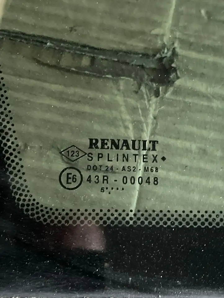 Renault Laguna II (2001 - 2005) Заднее боковое стекло — фото 2