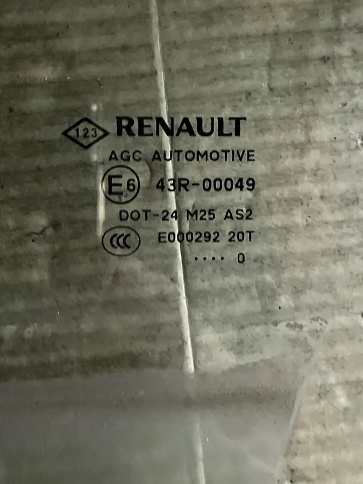 Renault Scenic III - Grand scenic III (2009 - 2016) Стекло передней двери — фото 2