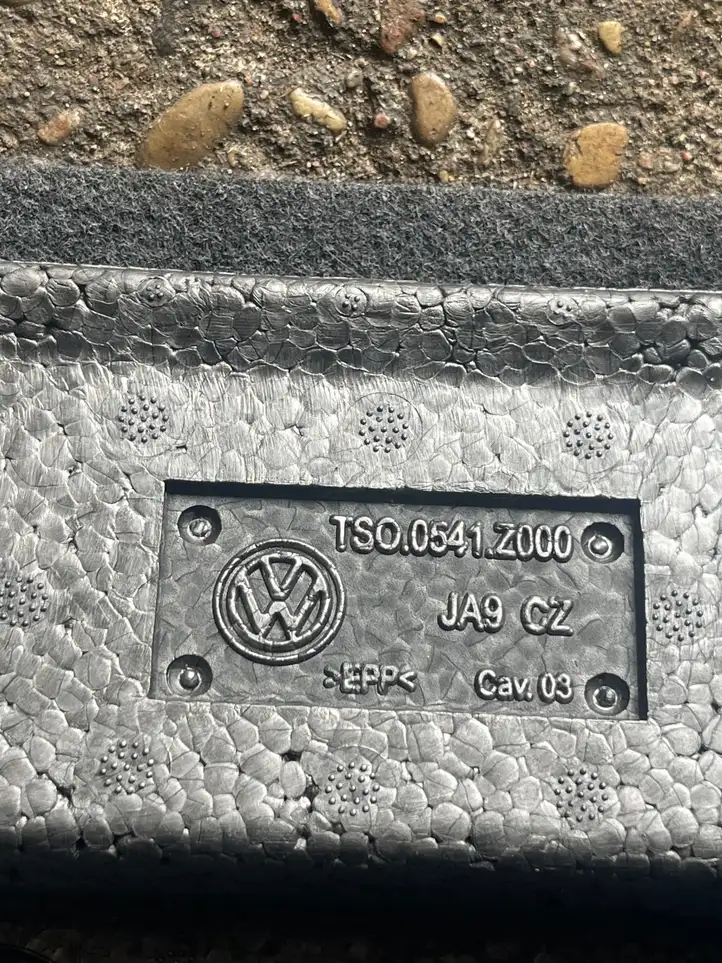 Audi A4 S4 B8 8K (2007 - 2011) 8T0863463 Коврик багажника — фото 2