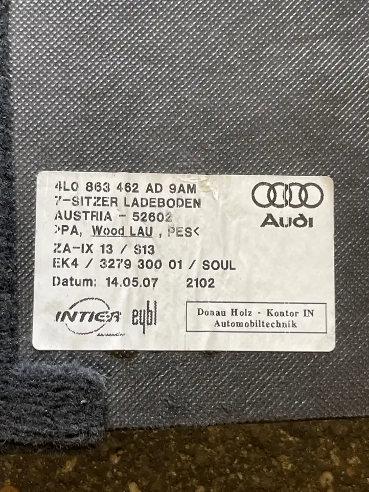 Audi Q7 4L (2005 - 2009) 4L0863462 Пол багажника — фото 2