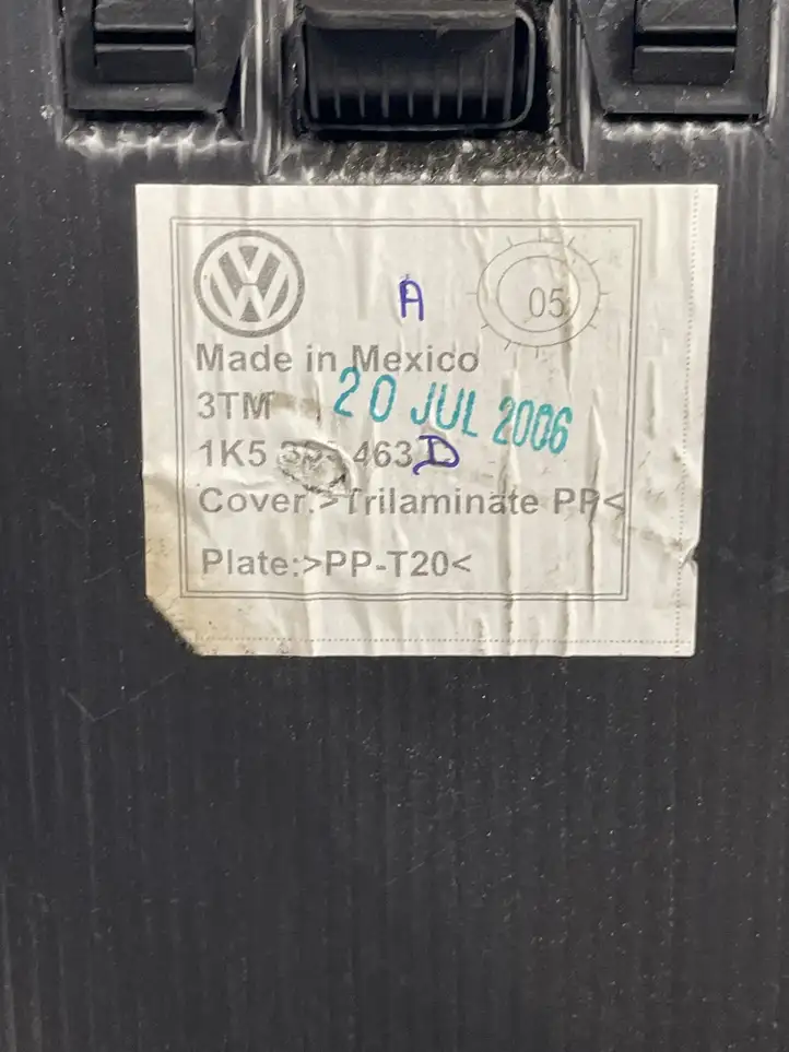 Volkswagen Jetta V (2005 - 2010) 1K5863463 Коврик багажника — фото 2