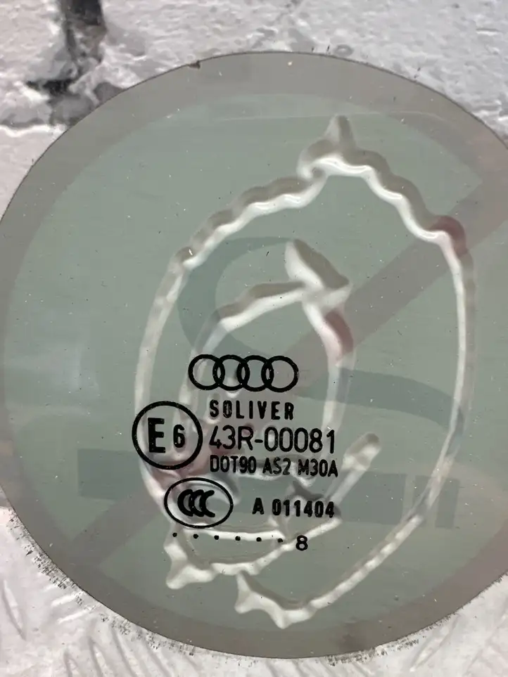 Audi A6 S6 C6 4F (2004 - 2008) Стекло задней двери — фото 2
