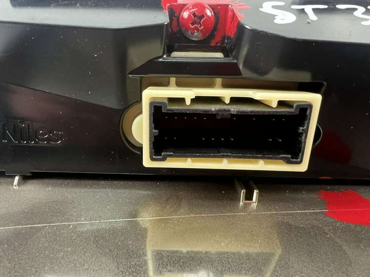 Nissan GT-R (2007 - 2010)  25145JF00B Другие включатели / ручки/ переключатели