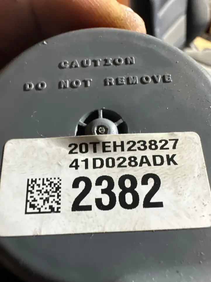 Chevrolet Captiva (2011 - 2013) 20TEH23827 Задний ремень безопасности — фото 3