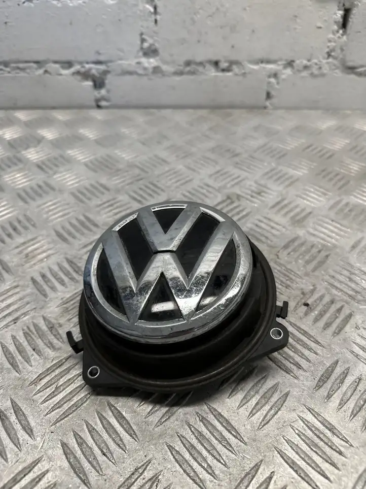 Volkswagen PASSAT B7 (2011 - 2014) 3c5827469 Кнопка закрытия крышки багажника — фото 1