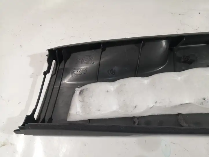 Volkswagen PASSAT B7 (2011 - 2014) 3C0867292 Нижняя обшивка стойки B — фото 3