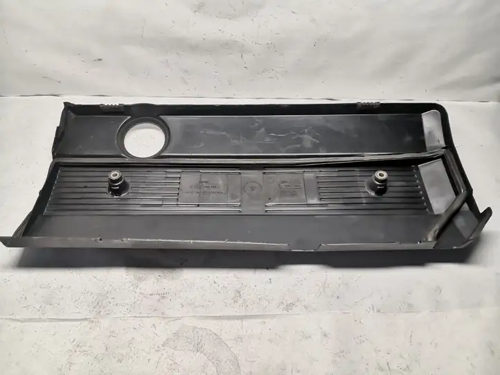 BMW 5 E39 (1996 - 2003) 11121710781 Крышка двигателя декоративная — фото 2