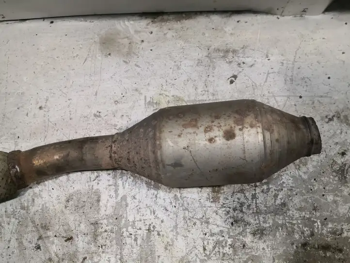 Toyota Corolla Verso AR10 (2004 - 2009) Катализатор / DPF / FAP — фото 6