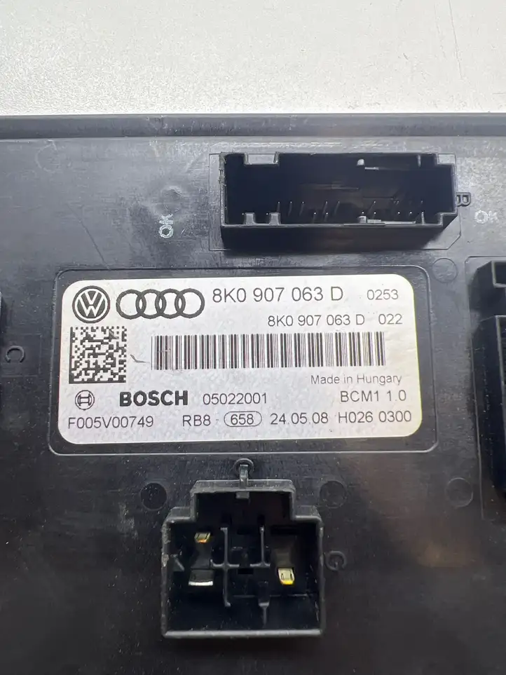 Audi A5 8T 8F (2007 - 2011) 8K0907063D Модуль комфорта — фото 2