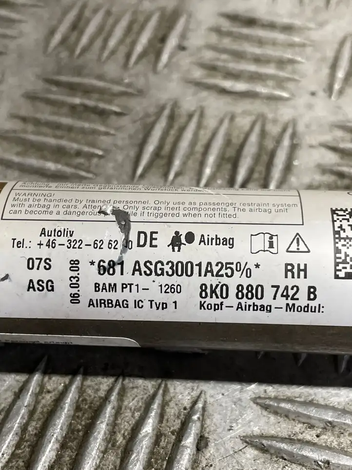 Audi A4 S4 B8 8K (2007 - 2011) 8K0880742B Боковая подушка безопасности шторка — фото 4