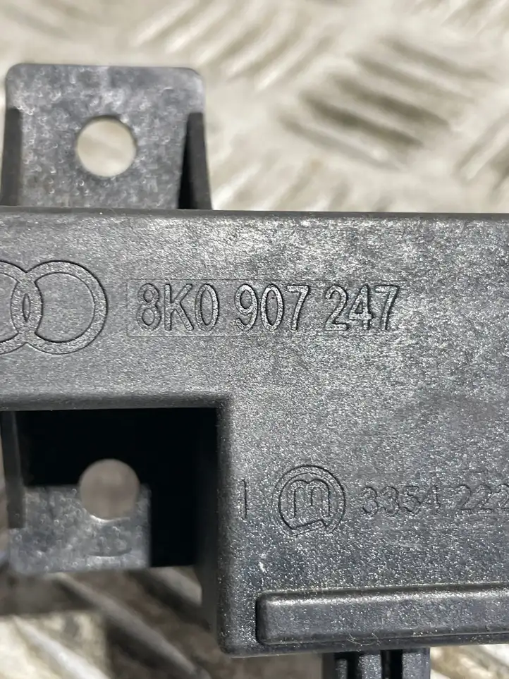 Audi A4 S4 B8 8K (2007 - 2011) 8K0907247 Блок бесключевого доступа — фото 4