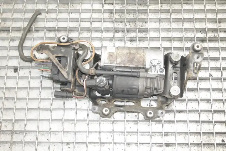 Audi A8 S8 D4 4H (2010 - 2014) 4H0616005C Компрессор пневмоподвески — фото 1