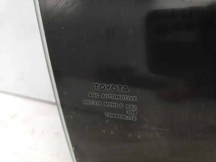 Toyota RAV 4 (XA30) (2006 - 2016) M2H3S Стекло задней двери — фото 3
